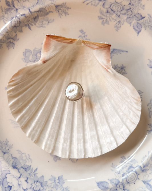 Vintage Sterling Silver and Freshwater Pearl Ring