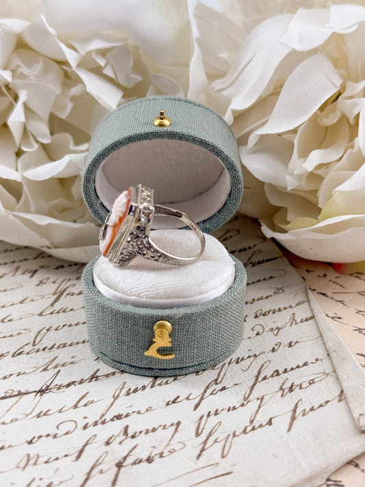 Antique 14K Gold Shell Cameo & Diamond Ring