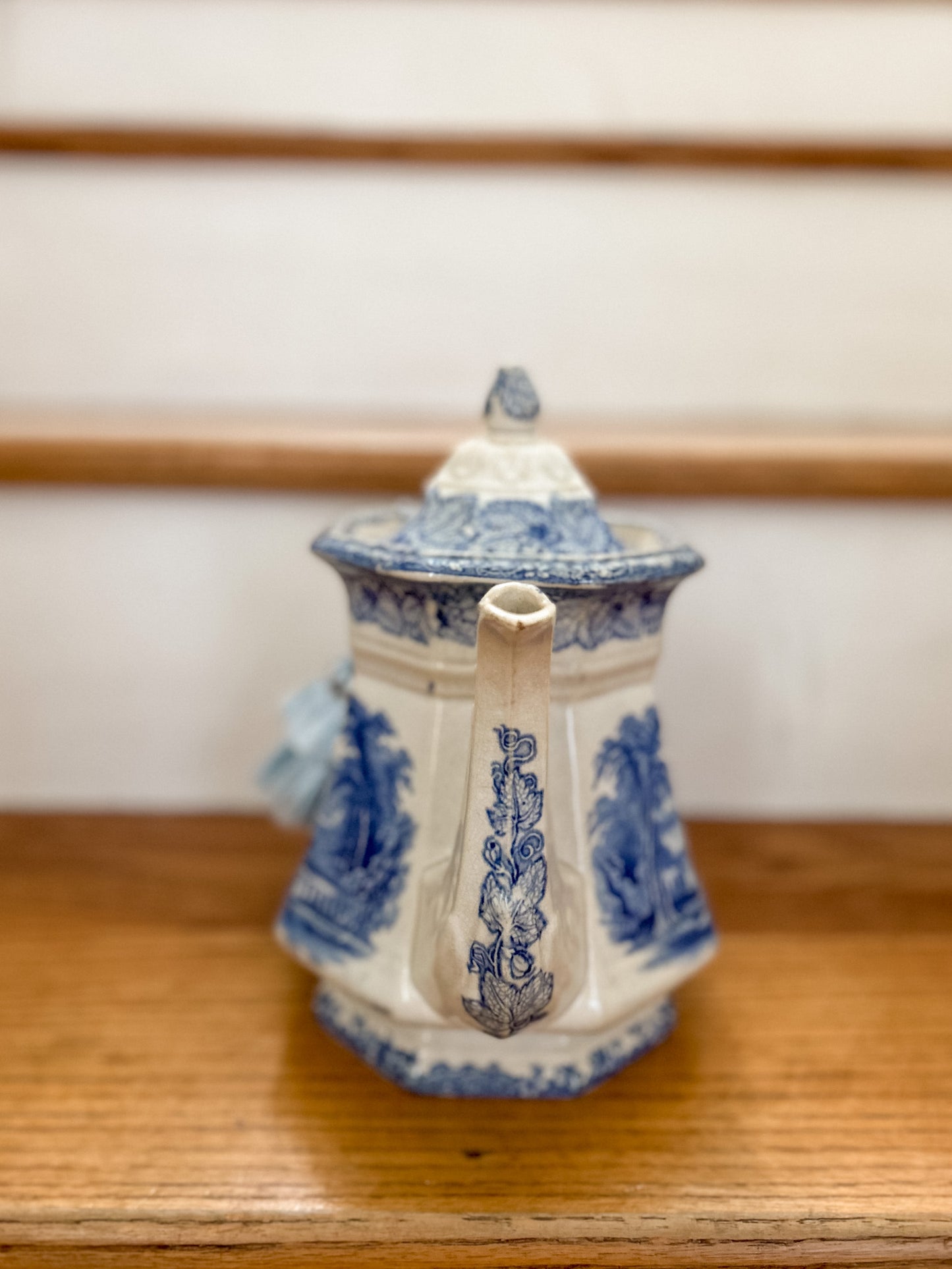 19th-Century Staffordshite Blue and White Transferware Teapot w/ Tassle