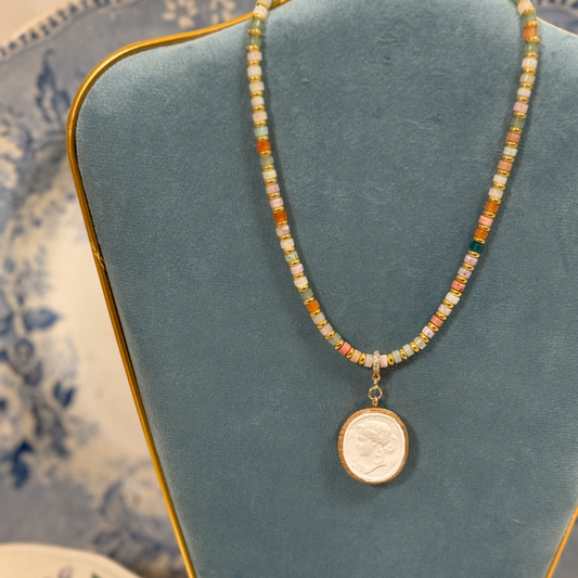 Intaglio Grove Gemstone Necklace | Bellini