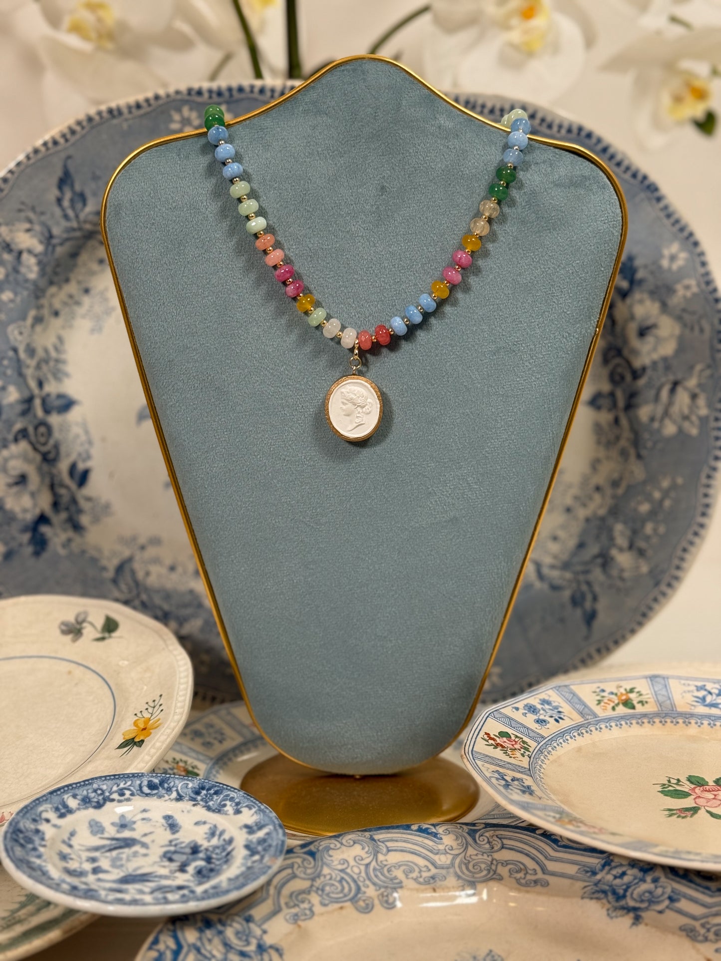Intaglio Grove Gemstone Necklace | Sorbetto