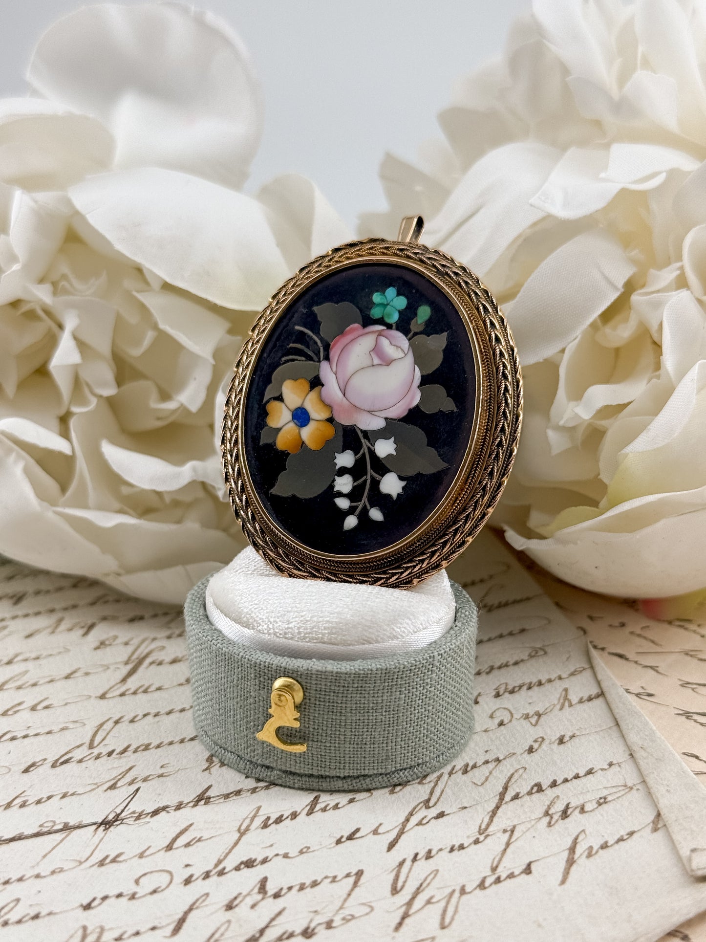Antique 14kt Gold Pietra Dura Floral Pendant
