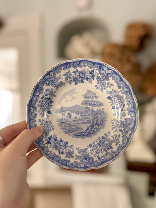 19th-Century Copeland Blue and White Transferware Bread Plate, “Severn” Pattern