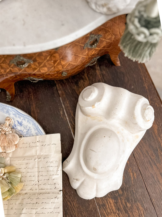 Antique Marble Fireplace Mantel Keystone Salvage with Oval Cartouche