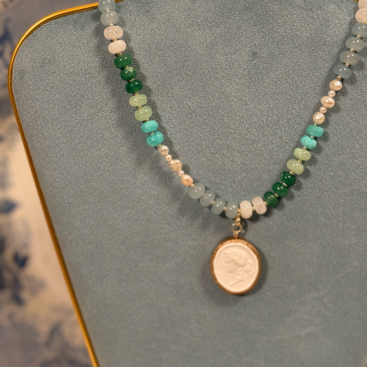Intaglio Grove Gemstone Necklace | Mediterranean